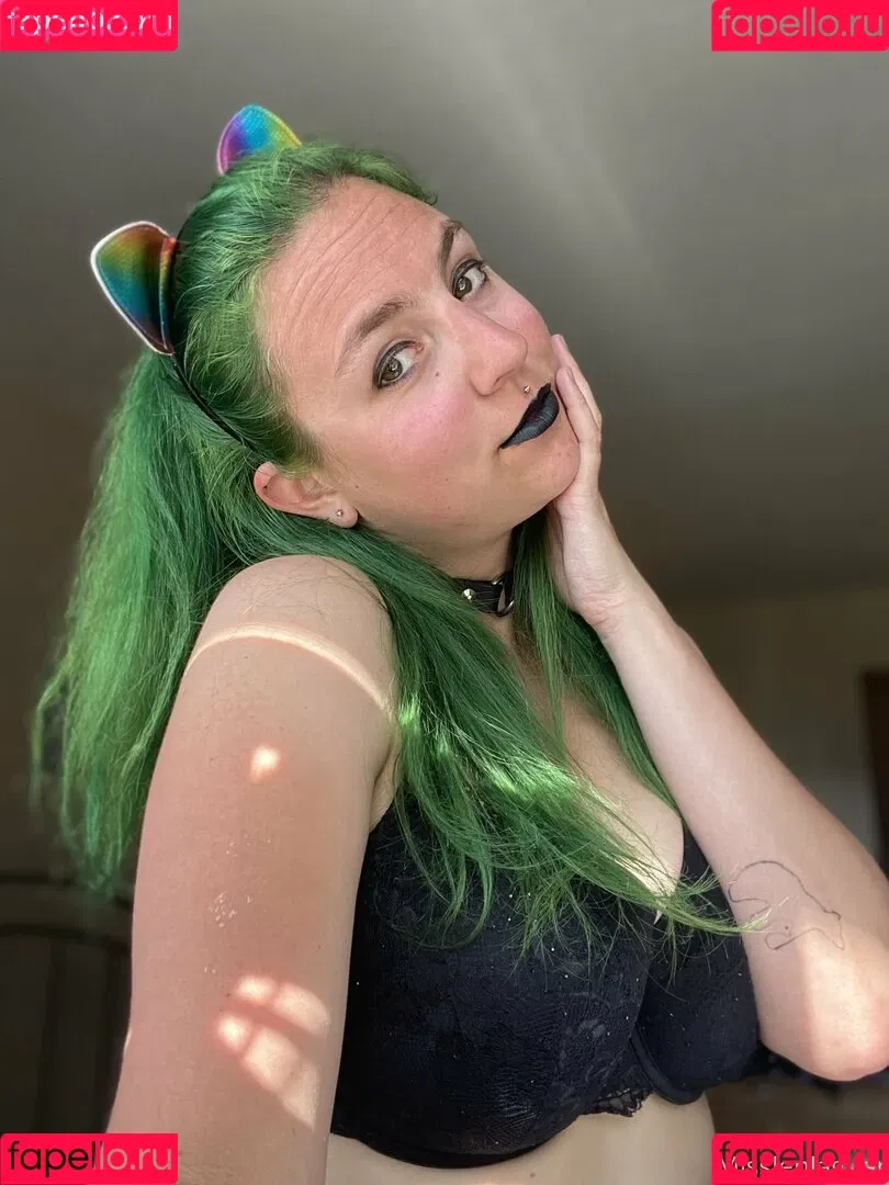 missfree / missjenfree Onlyfans Photo Gallery 