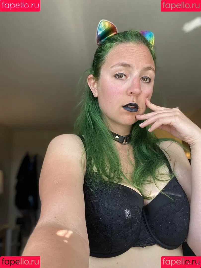 missfree / missjenfree Onlyfans Photo Gallery 