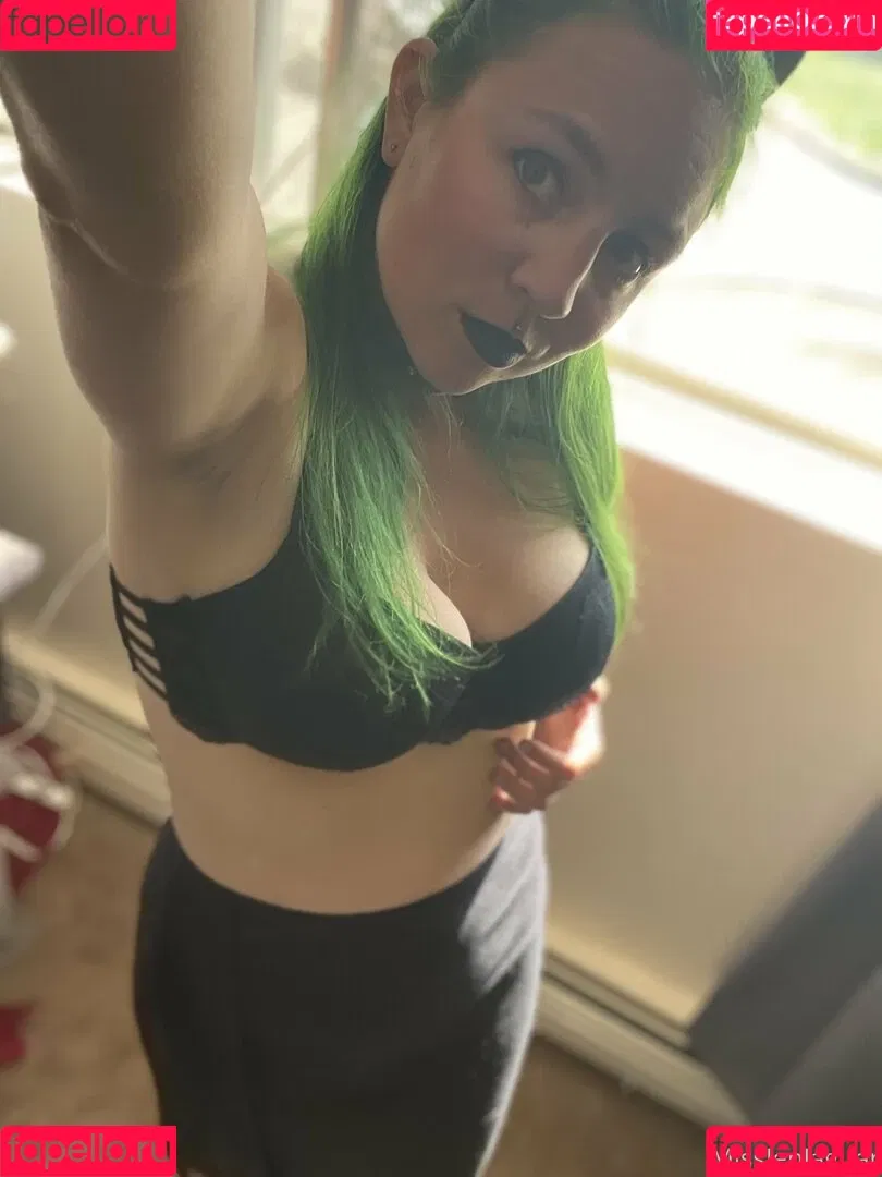 missfree / missjenfree Onlyfans Photo Gallery 