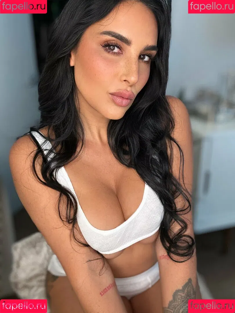 jameelahh / jamilakream Onlyfans Photo Gallery 