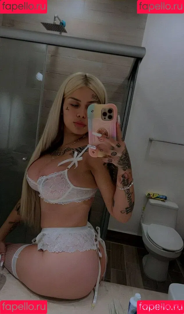Monacolegas / mona / mona_official_page / monafashionbeauty Onlyfans Photo Gallery 