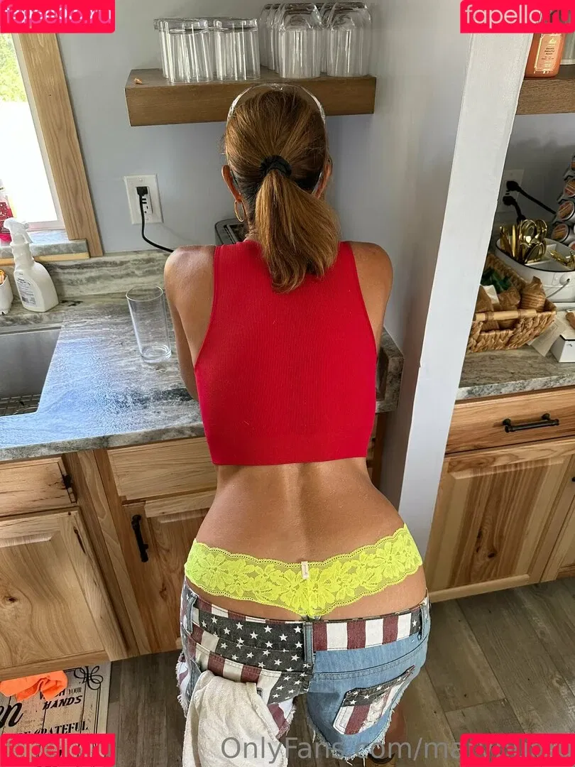 maryburke / themaryburke3 Onlyfans Photo Gallery 