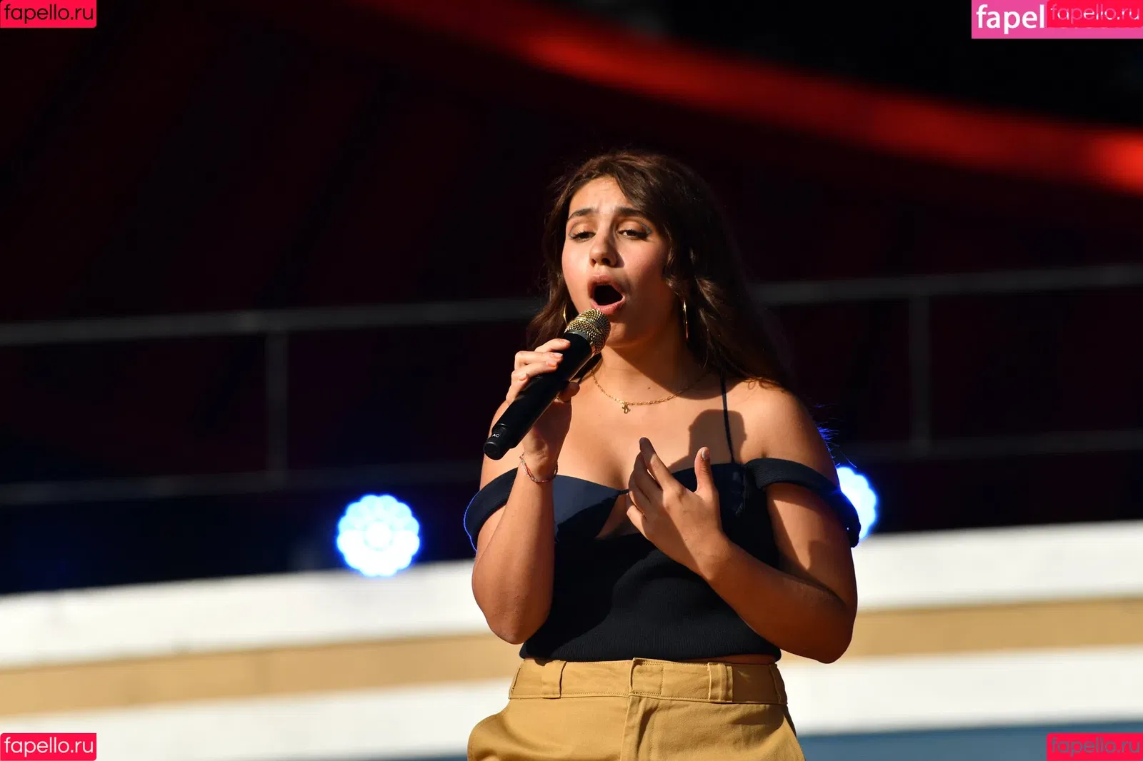 Alessia Cara / alessiacara / alessiasmusic Onlyfans Photo Gallery 