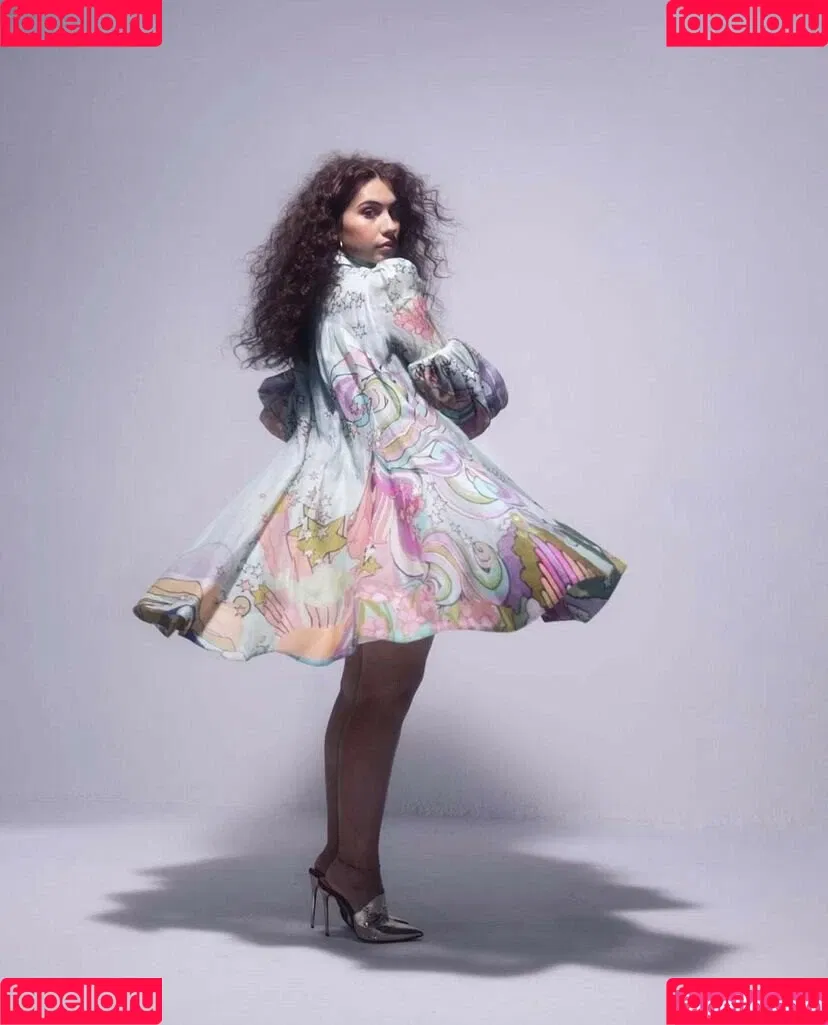 Alessia Cara / alessiacara / alessiasmusic Onlyfans Photo Gallery 