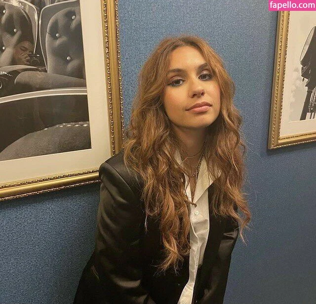 Alessia Cara Nude Onlyfans Photo 34