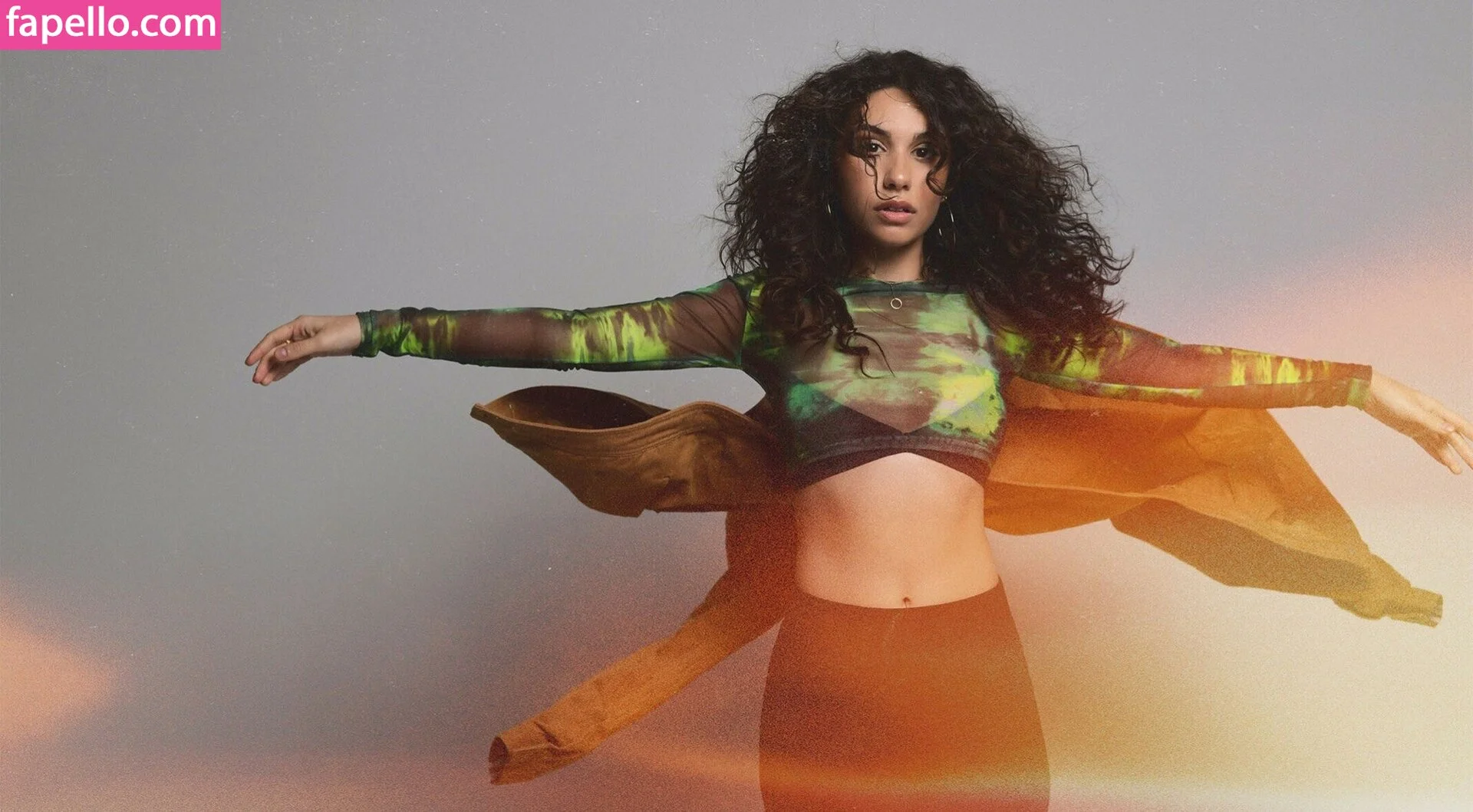 Alessia Cara Nude Onlyfans Photo 33