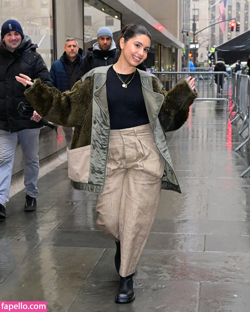 Alessia Cara Nude Onlyfans Photo 12