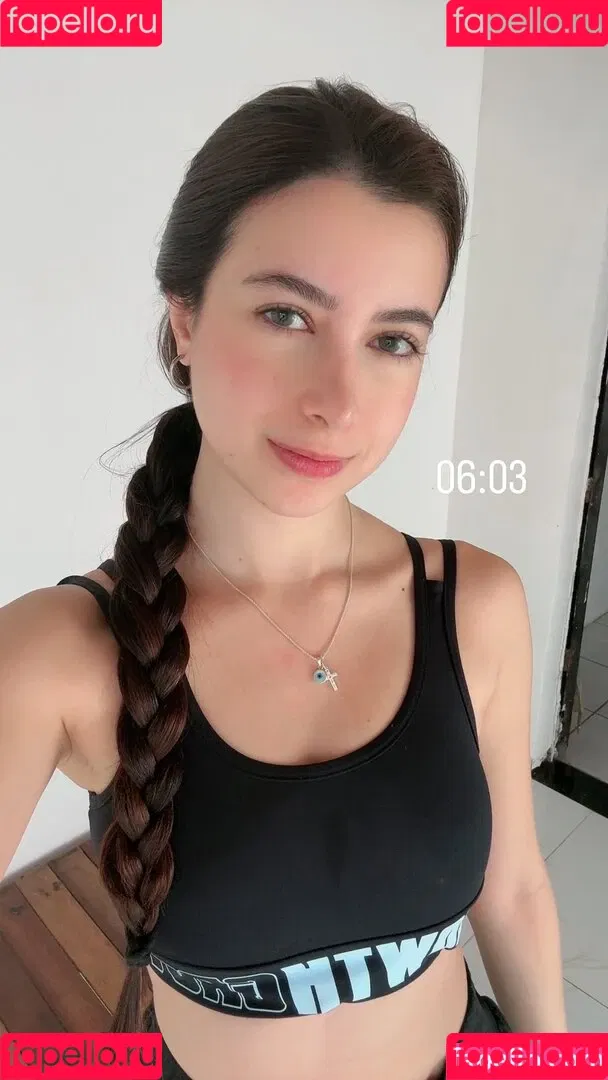Beatriz Gomez / BiaGomez / abelgomez / lbiagomez Onlyfans Photo Gallery 