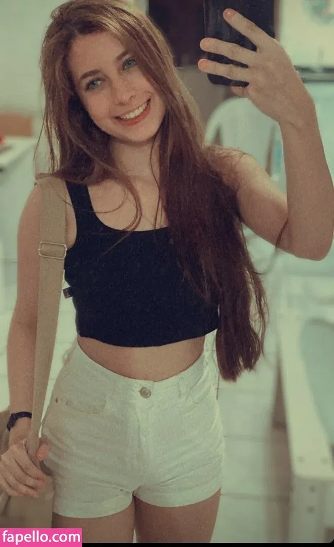 Beatriz Gomez / BiaGomez / abelgomez / lbiagomez Onlyfans Photo Gallery 