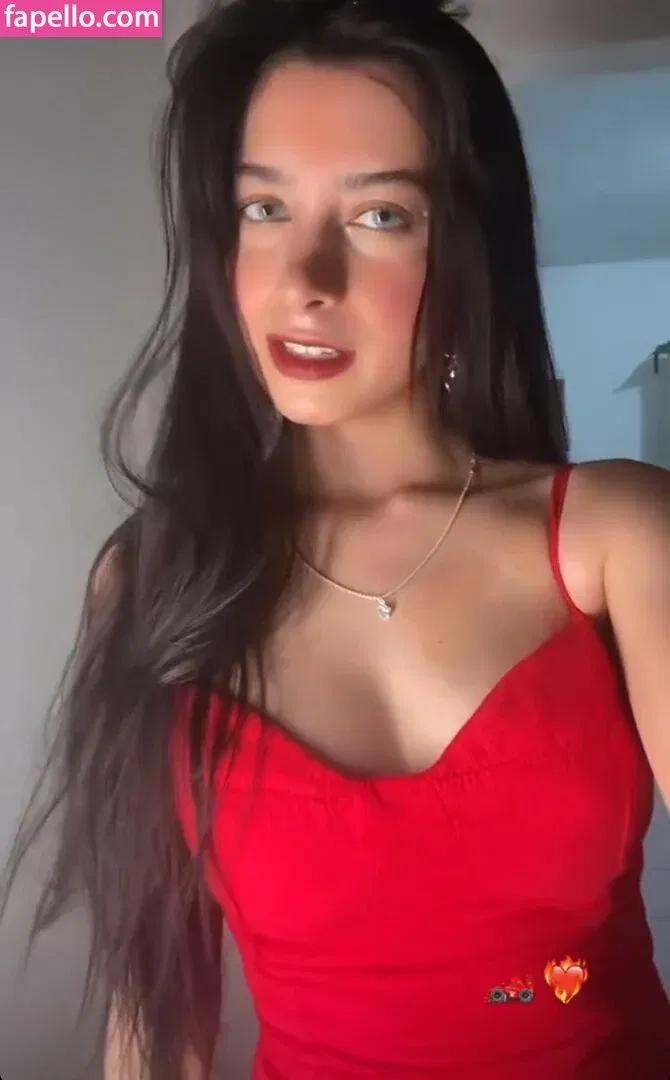 Beatriz Gomez / BiaGomez / abelgomez / lbiagomez Onlyfans Photo Gallery 