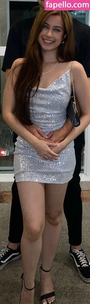 Beatriz Gomez / BiaGomez / abelgomez / lbiagomez Onlyfans Photo Gallery 