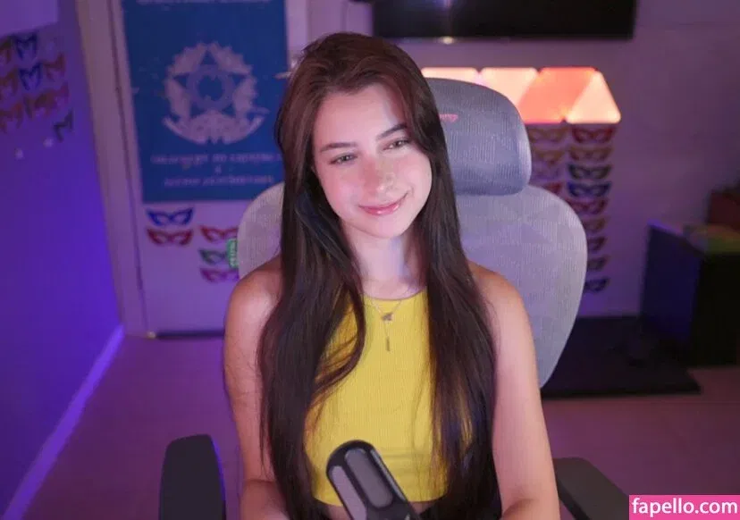 Beatriz Gomez / BiaGomez / abelgomez / lbiagomez Onlyfans Photo Gallery 