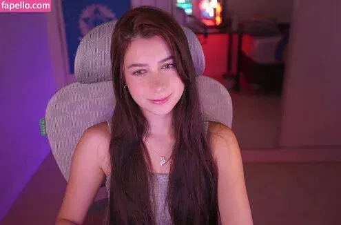 Beatriz Gomez / BiaGomez / abelgomez / lbiagomez Onlyfans Photo Gallery 