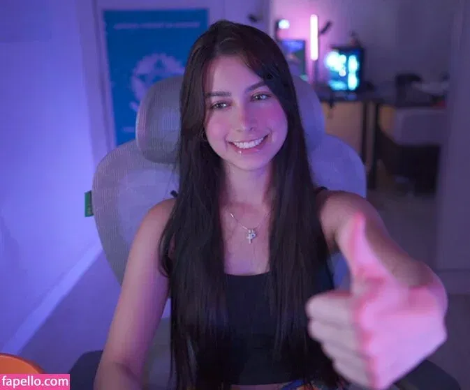 Beatriz Gomez / BiaGomez / abelgomez / lbiagomez Onlyfans Photo Gallery 