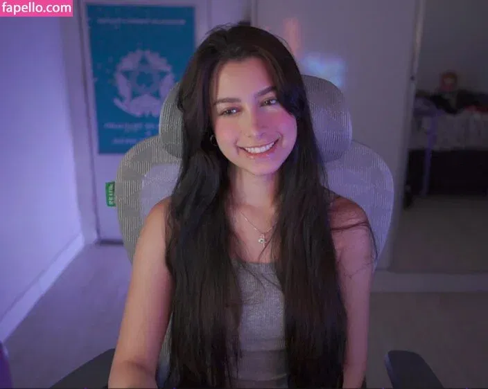 Beatriz Gomez / BiaGomez / abelgomez / lbiagomez Onlyfans Photo Gallery 