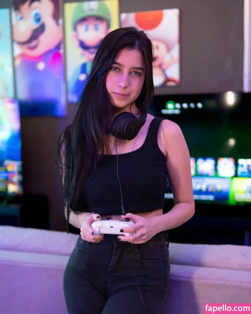 Beatriz Gomez / BiaGomez / abelgomez / lbiagomez Onlyfans Photo Gallery 