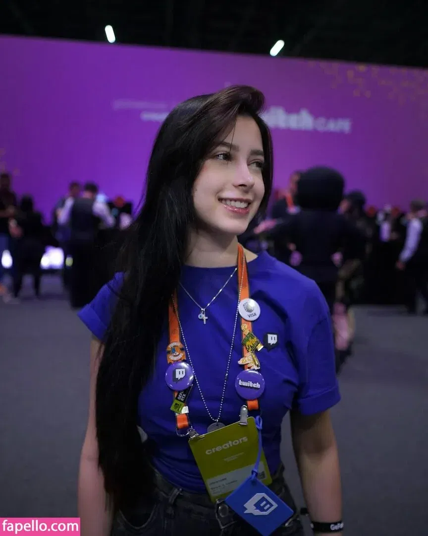 Beatriz Gomez / BiaGomez / abelgomez / lbiagomez Onlyfans Photo Gallery 