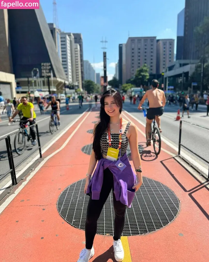 Beatriz Gomez / BiaGomez / abelgomez / lbiagomez Onlyfans Photo Gallery 