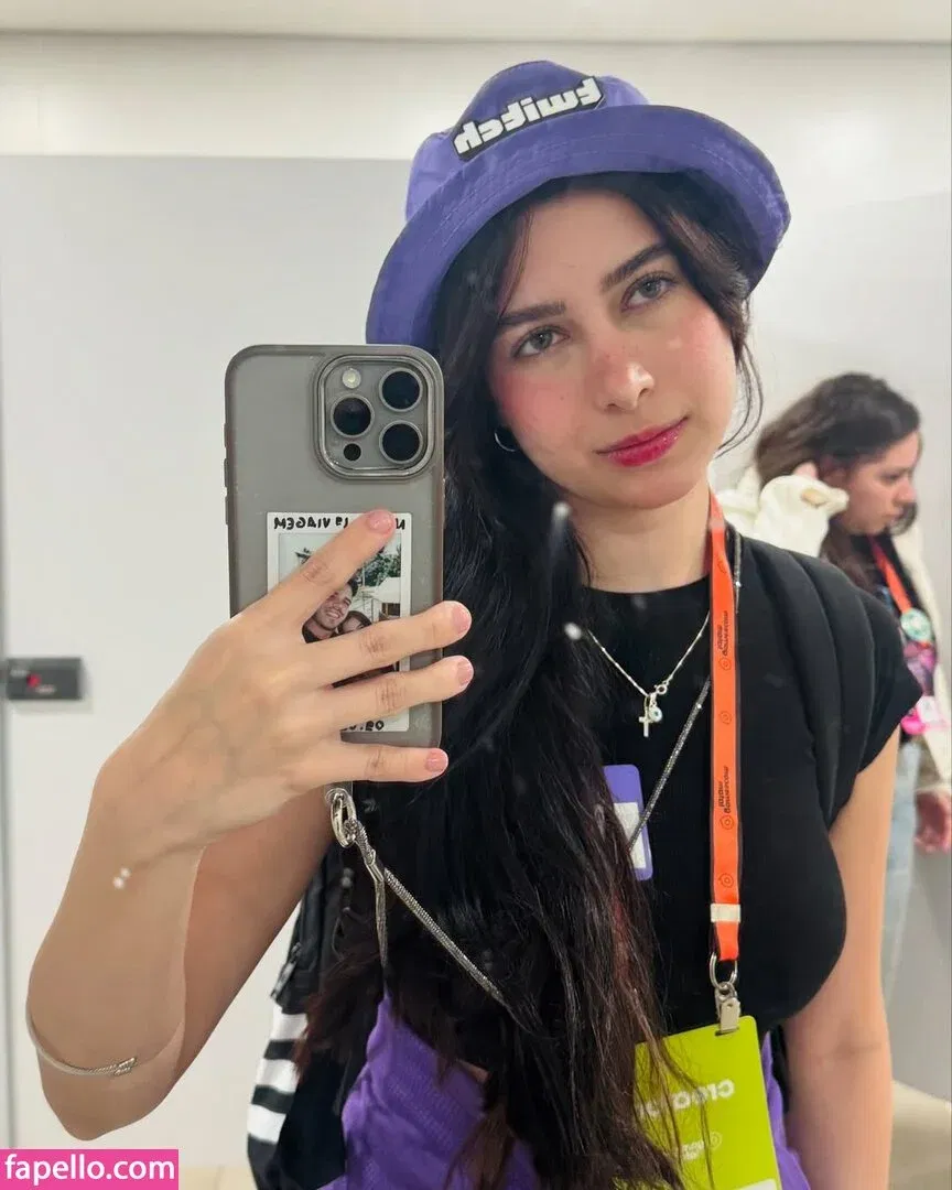 Beatriz Gomez / BiaGomez / abelgomez / lbiagomez Onlyfans Photo Gallery 