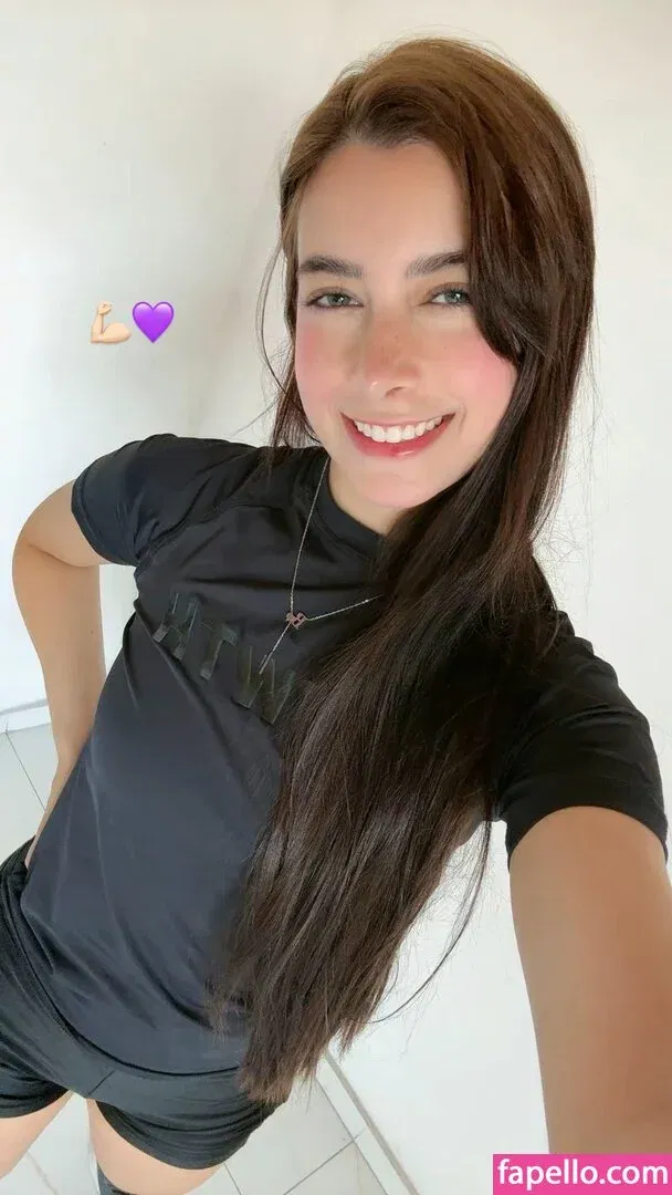 Beatriz Gomez / BiaGomez / abelgomez / lbiagomez Onlyfans Photo Gallery 