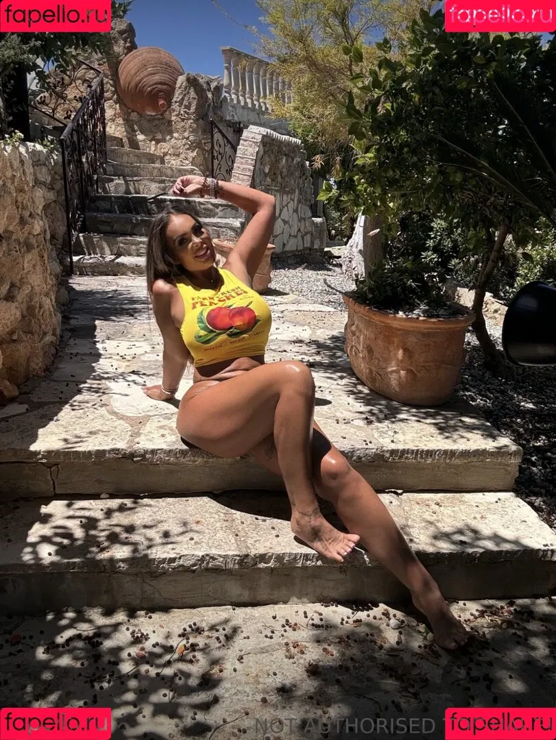 Jema Gilsenan / Levi Babestation / levibabestation Onlyfans Photo Gallery 