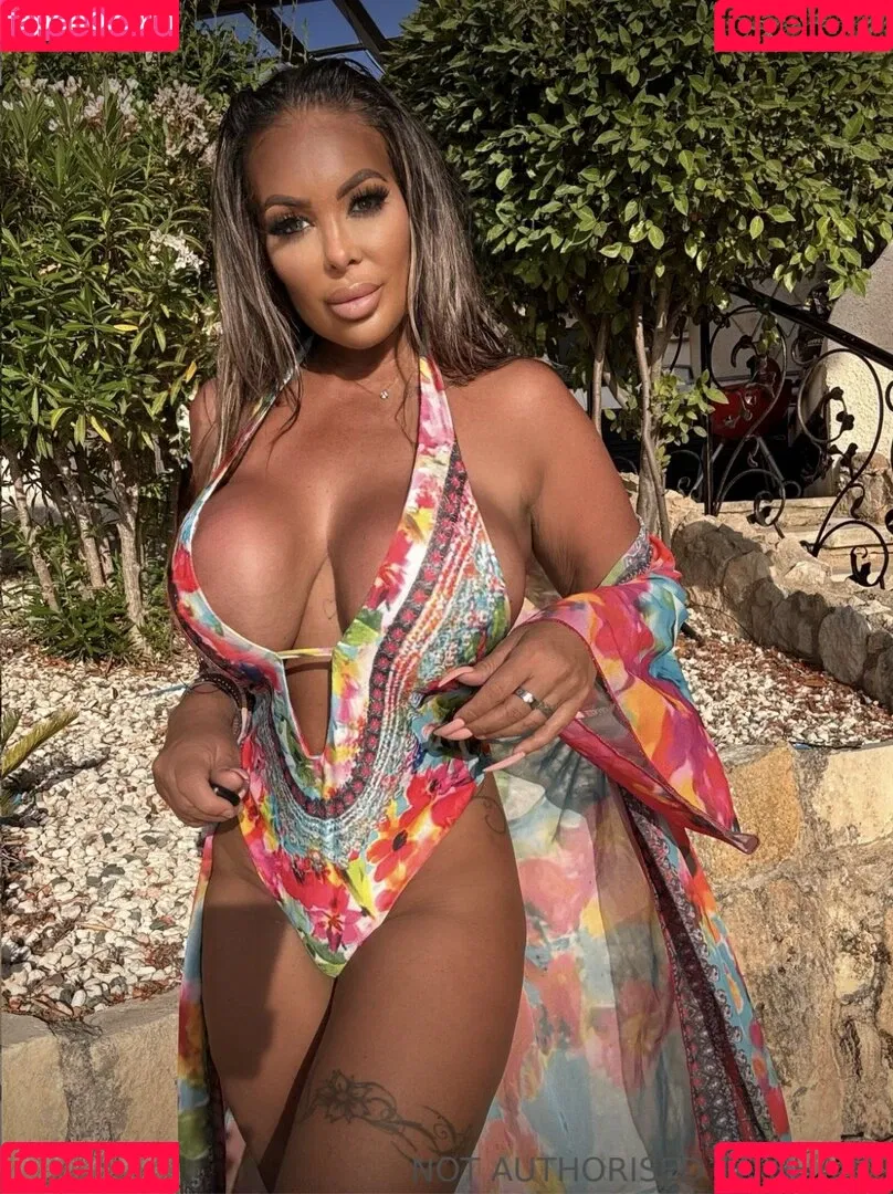 Jema Gilsenan / Levi Babestation / levibabestation Onlyfans Photo Gallery 