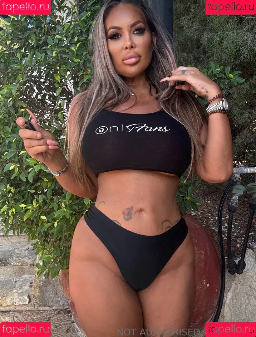 Jema Gilsenan / Levi Babestation / levibabestation Onlyfans Photo Gallery 