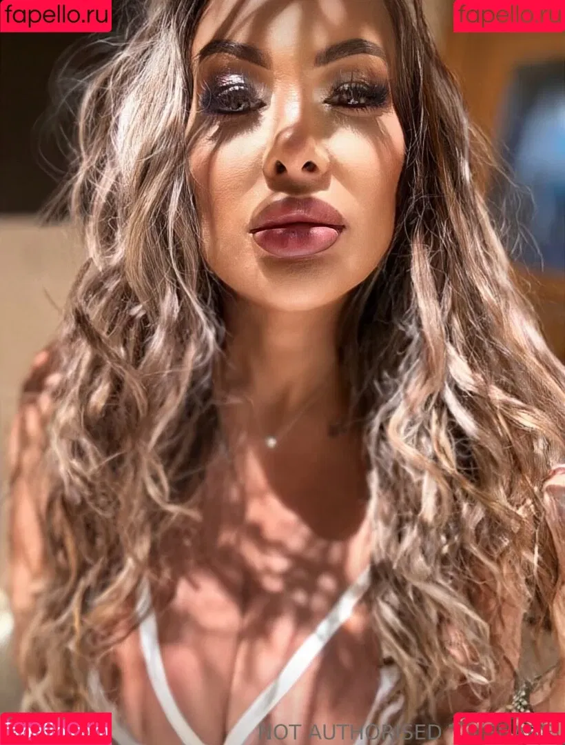 Jema Gilsenan / Levi Babestation / levibabestation Onlyfans Photo Gallery 