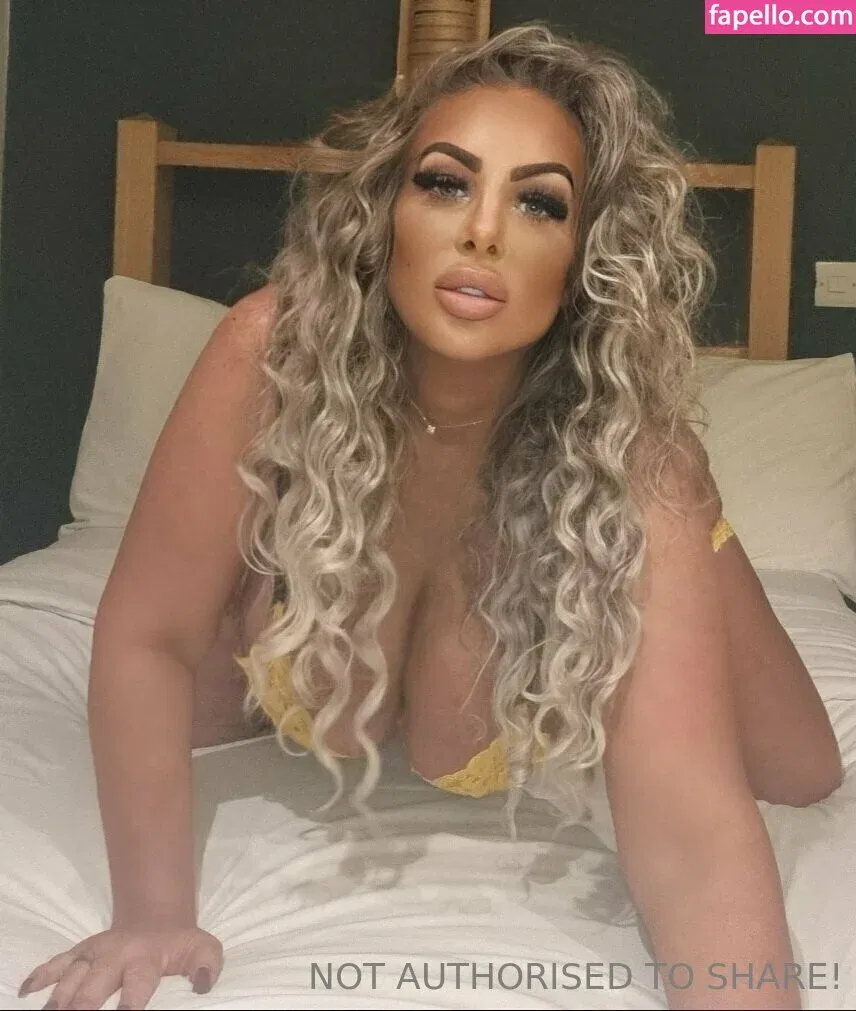 Jema Gilsenan / Levi Babestation / levibabestation Onlyfans Photo Gallery 