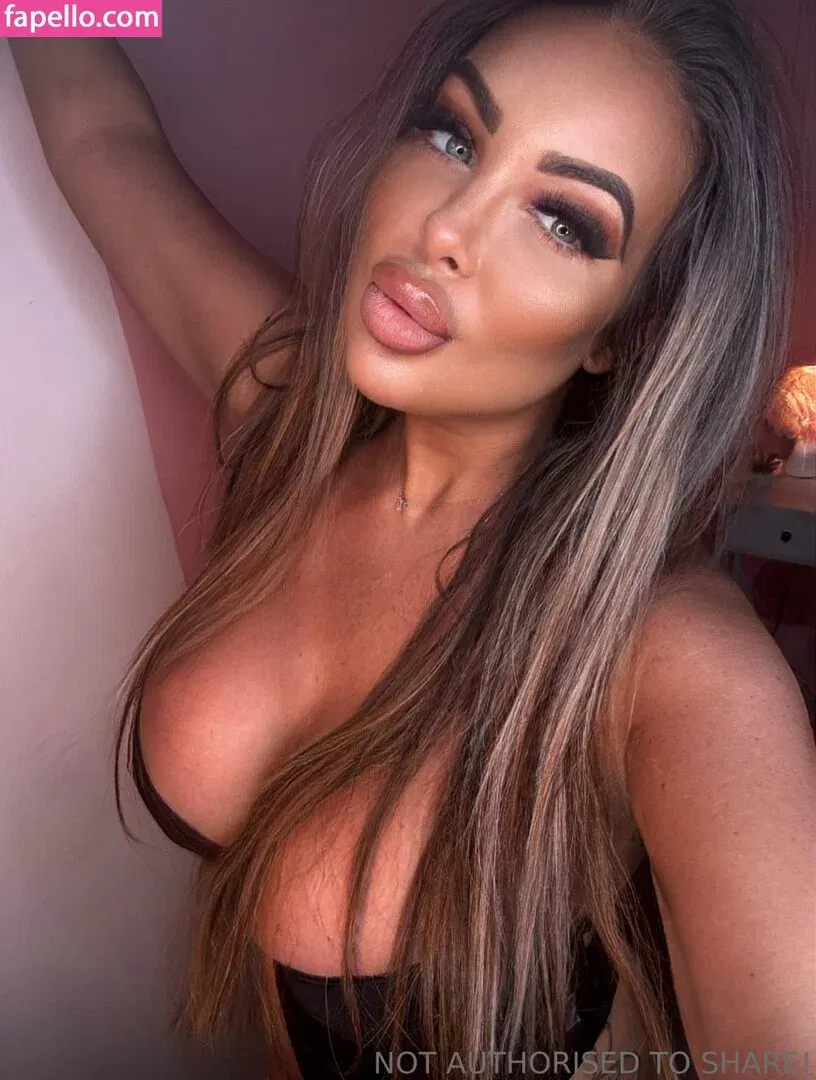 Jema Gilsenan / Levi Babestation / levibabestation Onlyfans Photo Gallery 