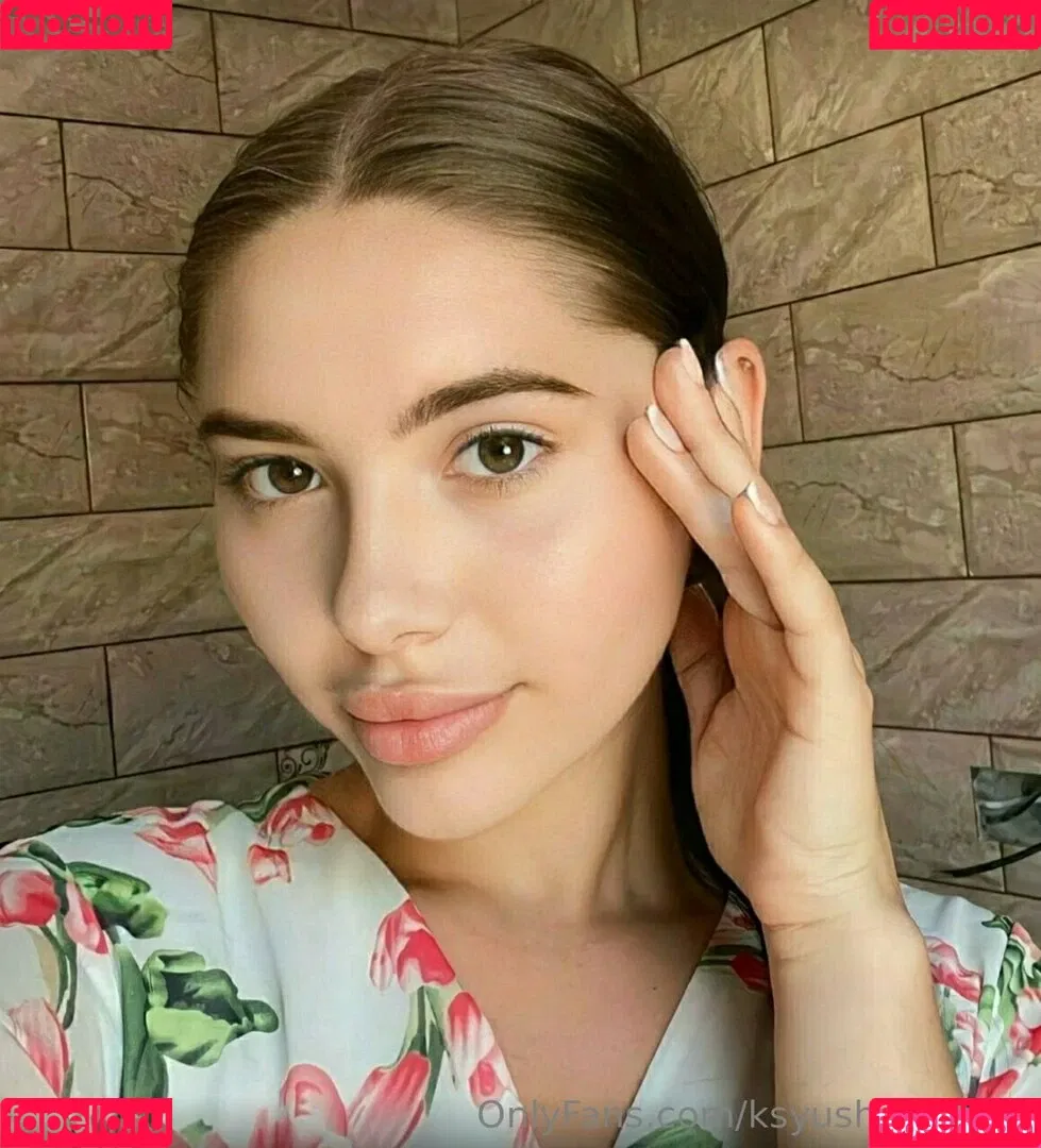_iamksyusha_ / ksyusha_meow Onlyfans Photo Gallery 