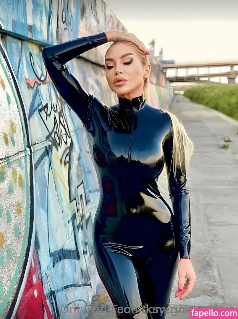 _iamksyusha_ / ksyusha_meow Onlyfans Photo Gallery 