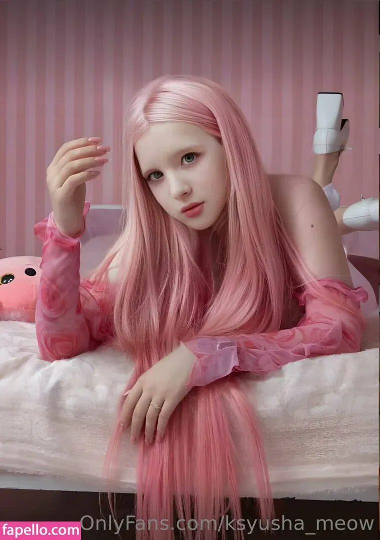 _iamksyusha_ / ksyusha_meow Onlyfans Photo Gallery 
