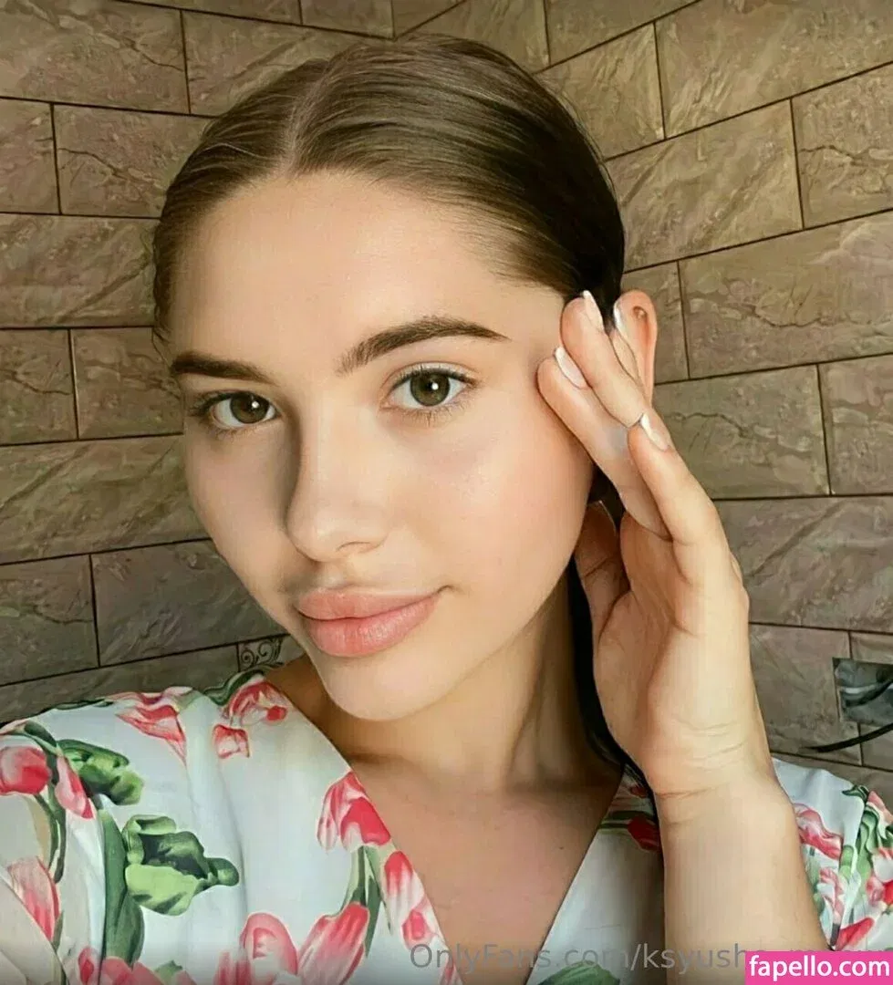 _iamksyusha_ / ksyusha_meow Onlyfans Photo Gallery 