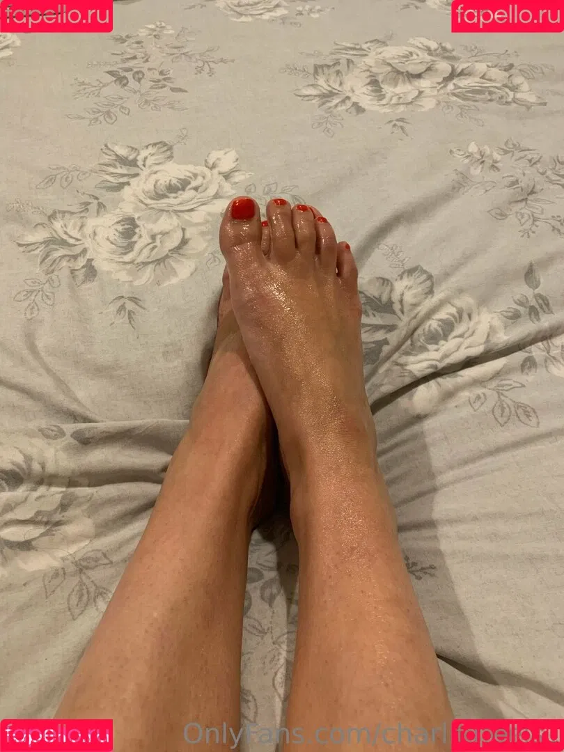 charlenehills1 / charlieheels1 Onlyfans Photo Gallery 