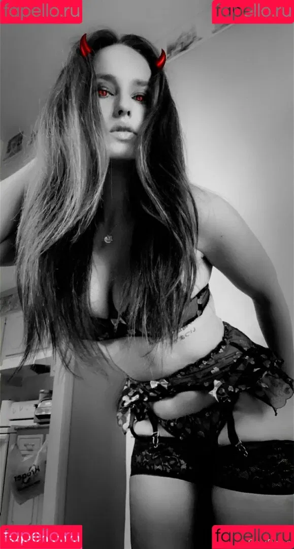 SavRose / savrosee Onlyfans Photo Gallery 
