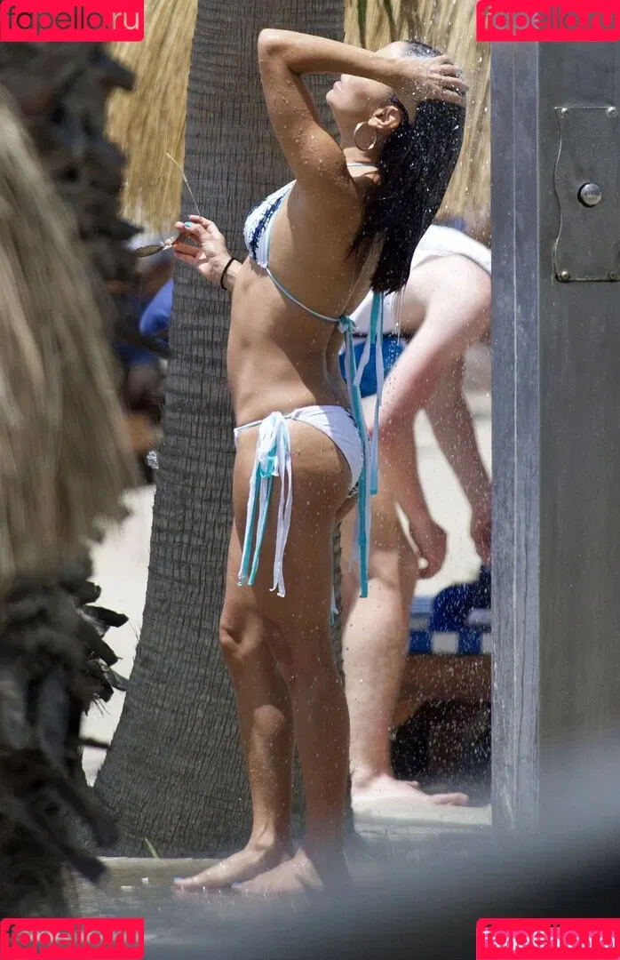 Eva Longoria / EvaLongoria Onlyfans Photo Gallery 