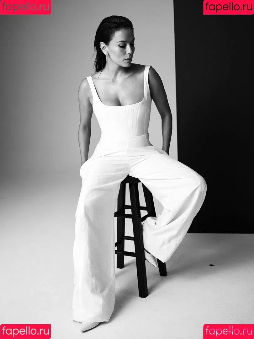 Eva Longoria / EvaLongoria Onlyfans Photo Gallery 
