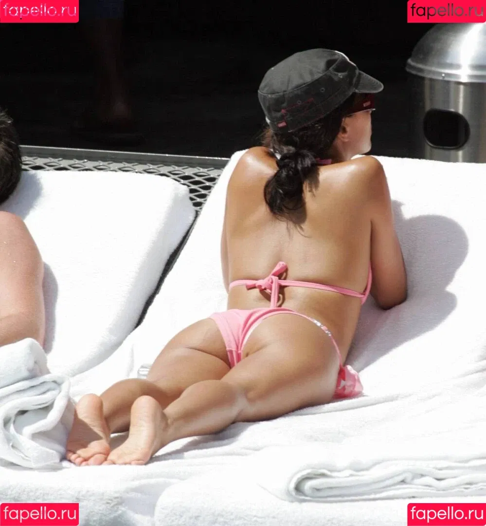 Eva Longoria / EvaLongoria Onlyfans Photo Gallery 