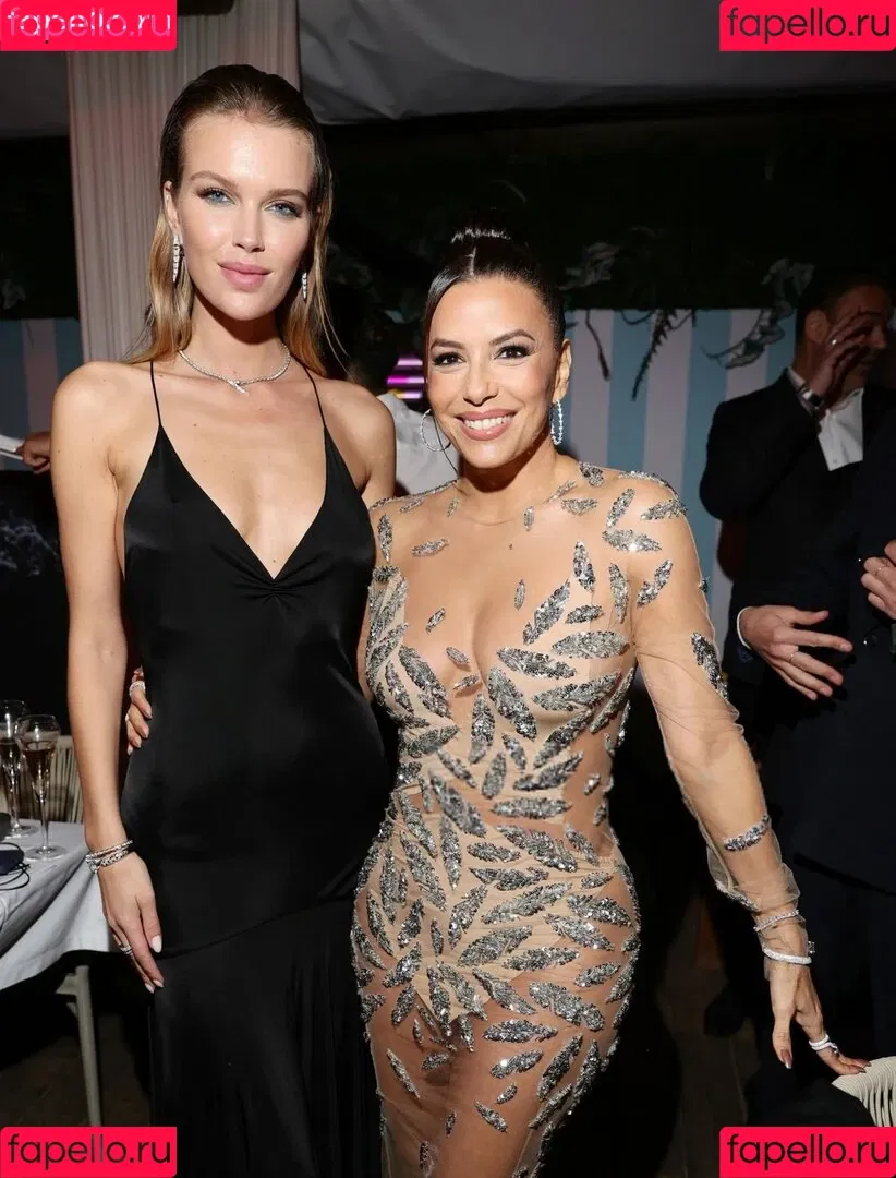 Eva Longoria / EvaLongoria Onlyfans Photo Gallery 