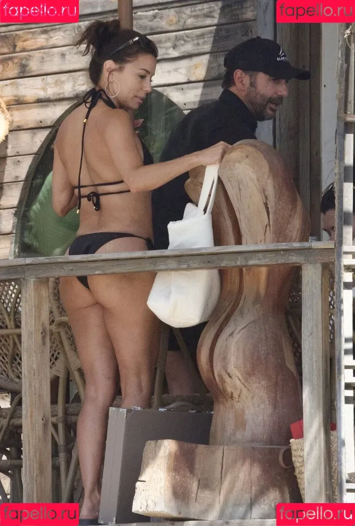 Eva Longoria / EvaLongoria Onlyfans Photo Gallery 