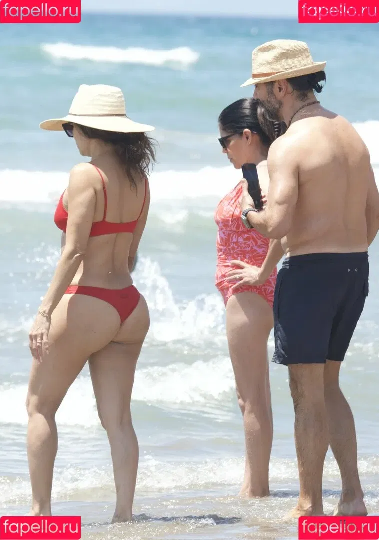 Eva Longoria / EvaLongoria Onlyfans Photo Gallery 