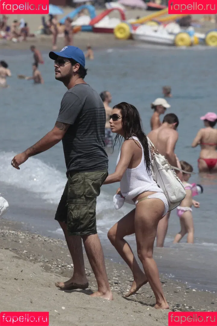 Eva Longoria / EvaLongoria Onlyfans Photo Gallery 