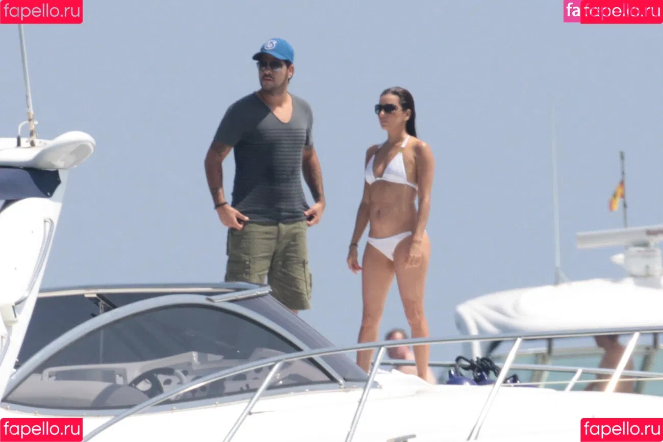 Eva Longoria / EvaLongoria Onlyfans Photo Gallery 