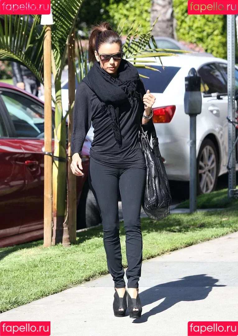 Eva Longoria / EvaLongoria Onlyfans Photo Gallery 