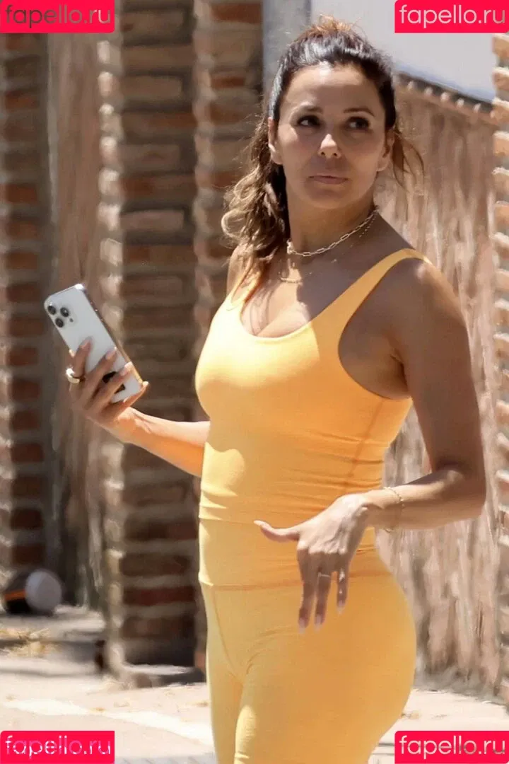 Eva Longoria / EvaLongoria Onlyfans Photo Gallery 