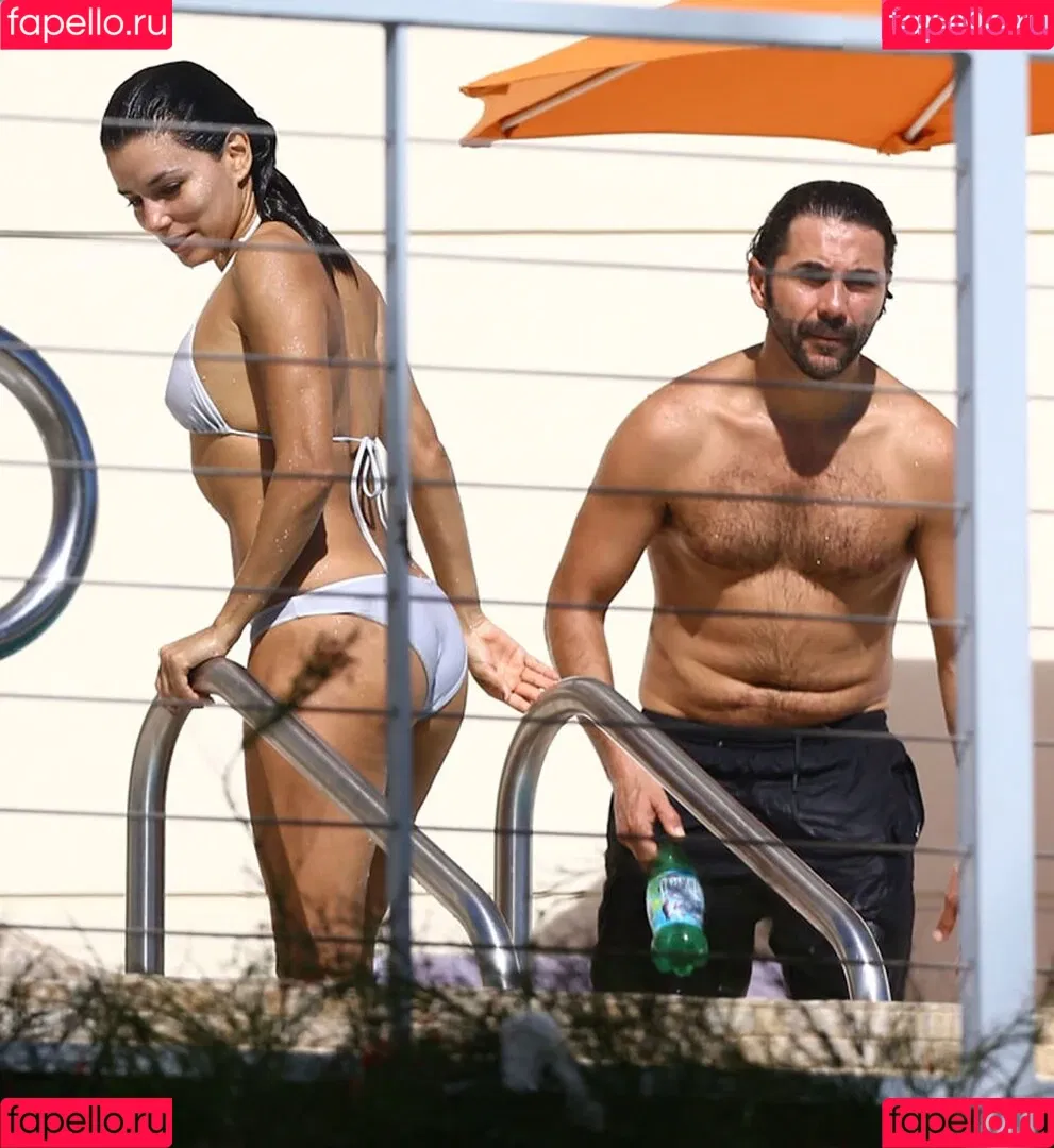Eva Longoria / EvaLongoria Onlyfans Photo Gallery 