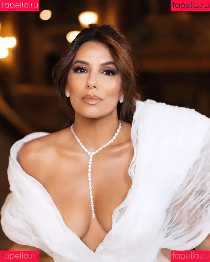 Eva Longoria / EvaLongoria Onlyfans Photo Gallery 