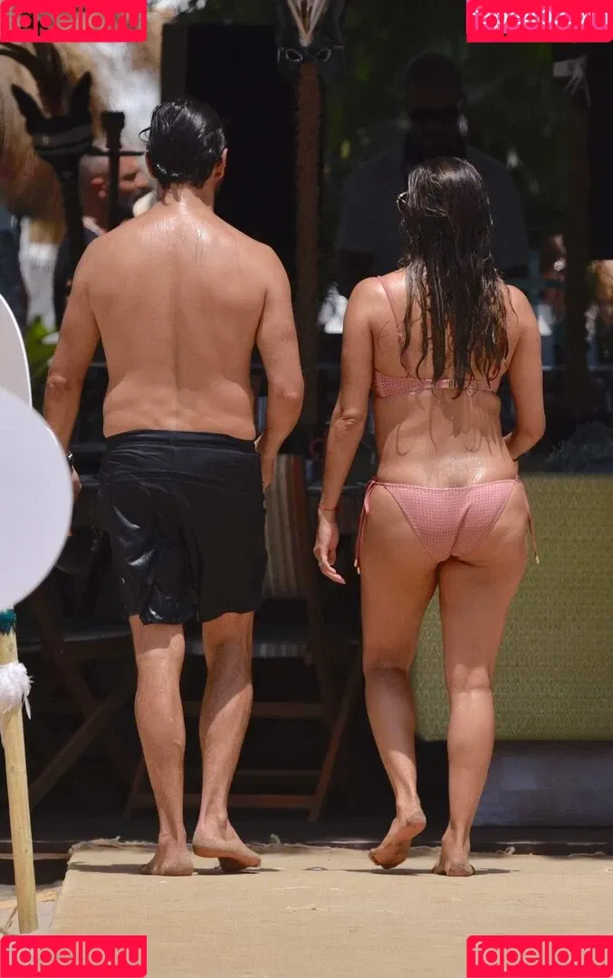 Eva Longoria / EvaLongoria Onlyfans Photo Gallery 