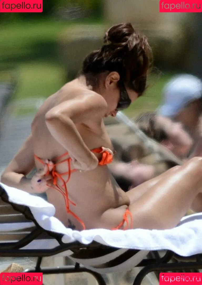 Eva Longoria / EvaLongoria Onlyfans Photo Gallery 